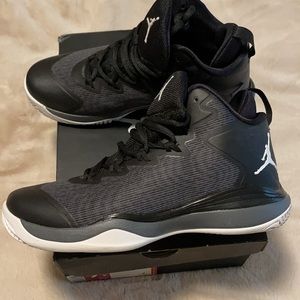 Jordan Super.fly 3 BG